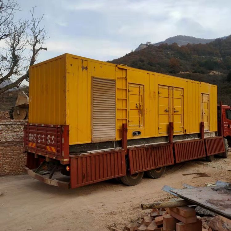 台前200kW 发电机组在带电阻性负载时，输出功率会受到哪些因素的影响？