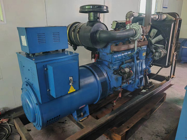 台前100kW柴油发电机组使用多级机油有哪些优缺点？